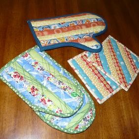 Easy Double Oven Mitt! FREE Pattern & Tutorial – Quilt Addicts Anonymous