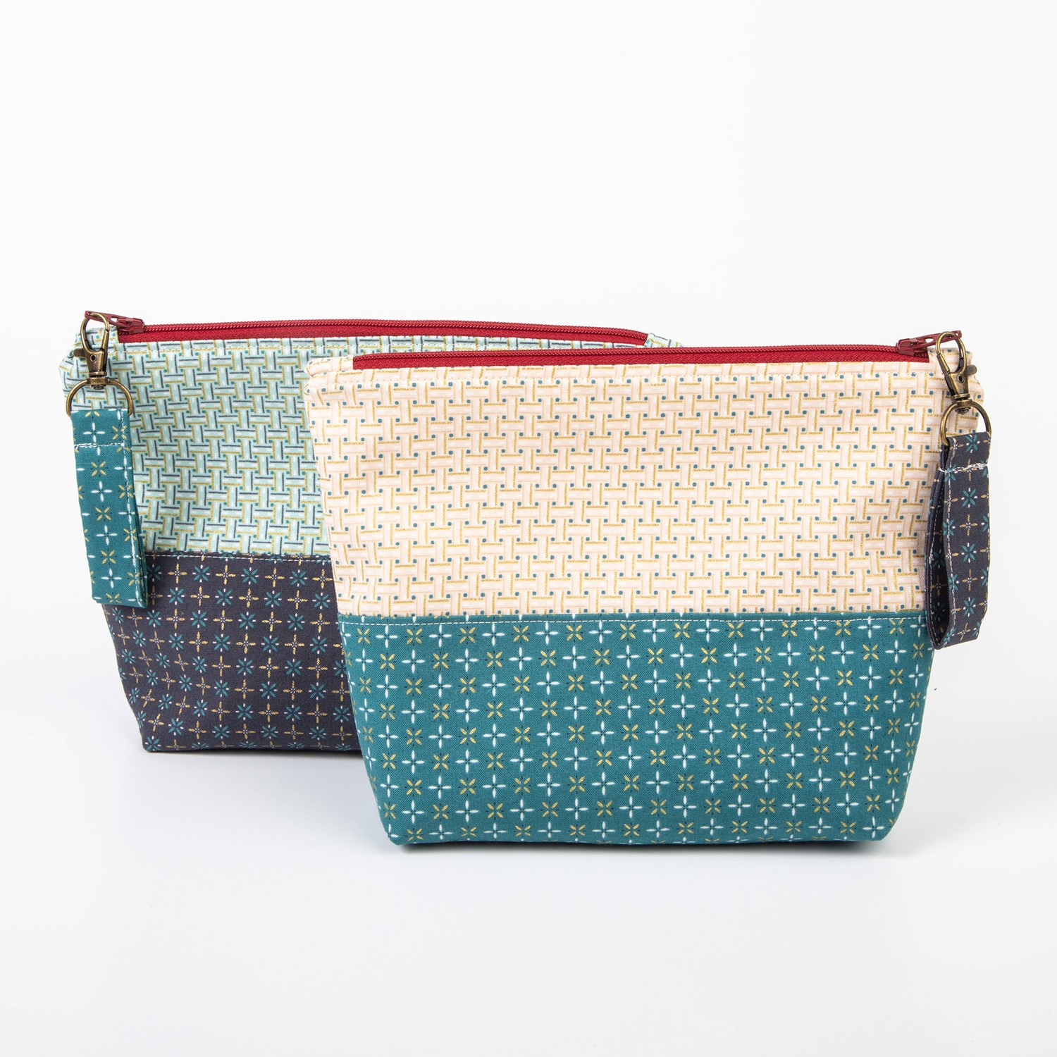 Two-Color Zip Pouch Pattern Download