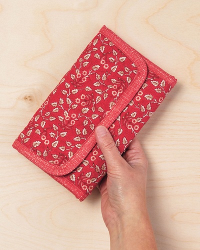 Image of Quilted Clutch Style Wallet Pattern Download
