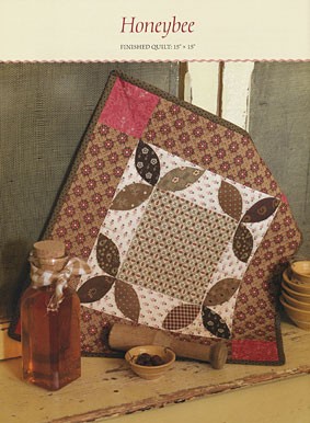 Small Quilt Pattern Book Small & Scrappy by Kathleen Tracy 