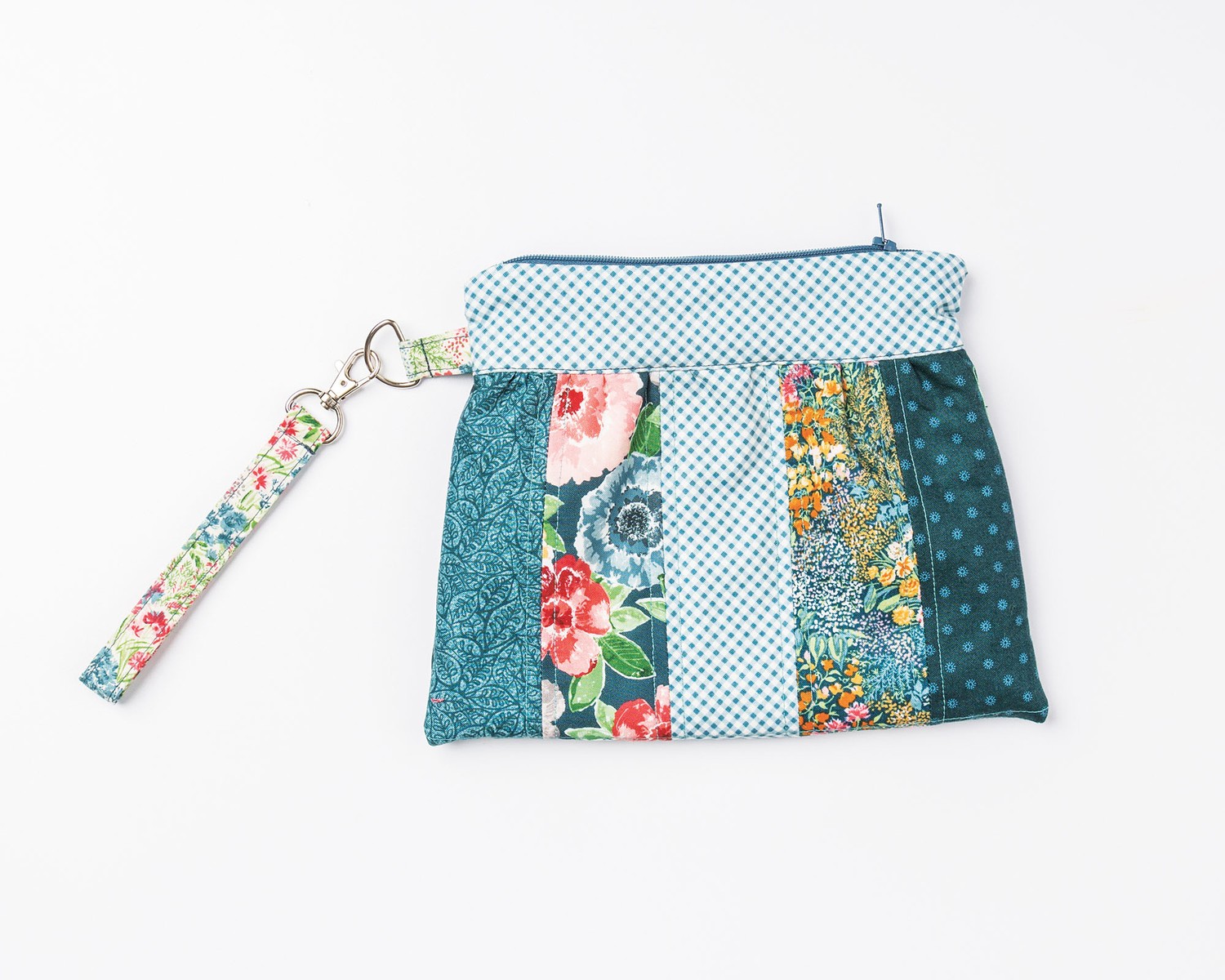 Bella Clutch Free Pattern Download